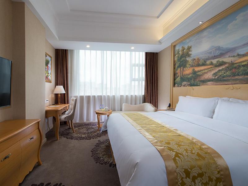 Vienna Hotel Guangzhou Baiyun Airport מראה חיצוני תמונה